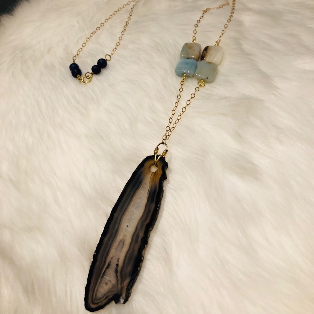 Agate & gold long necklace